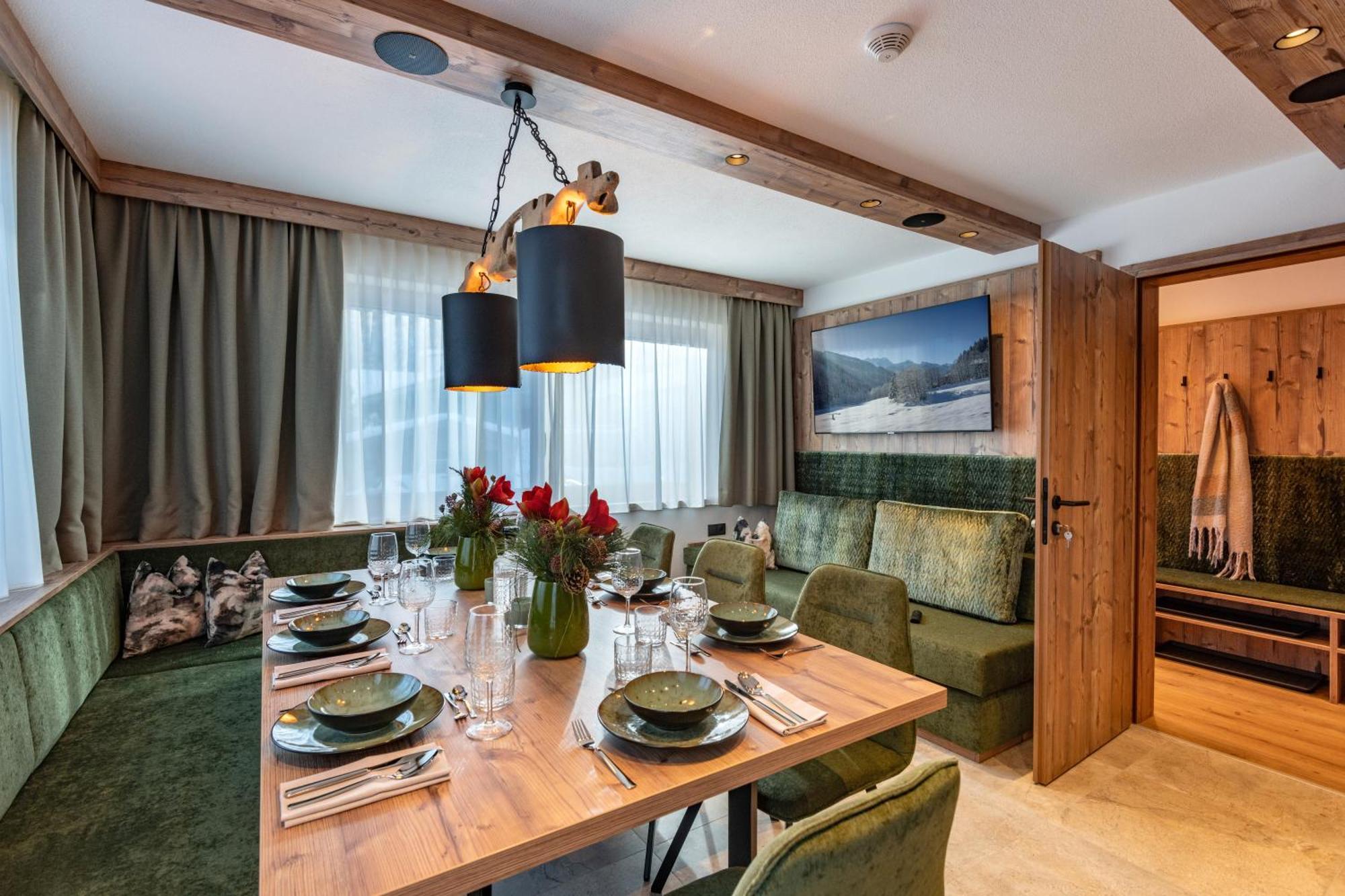 Anja'S Schoenblick - Bed & Breakfast Герлос Екстериор снимка